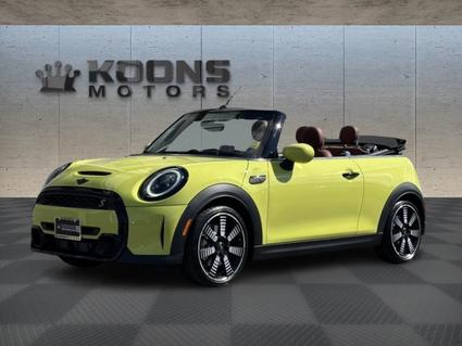 2022 MINI Cooper  