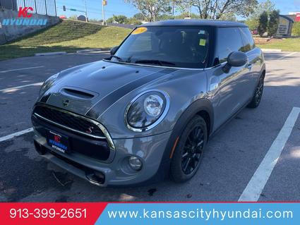 2019 MINI Hardtop Merriam KS