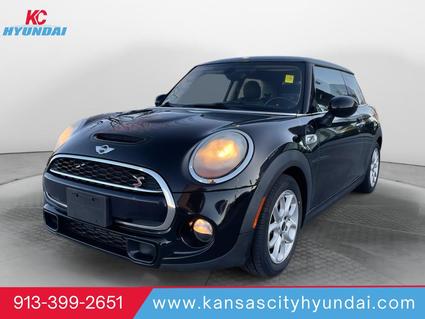 2015 MINI Hardtop Merriam KS