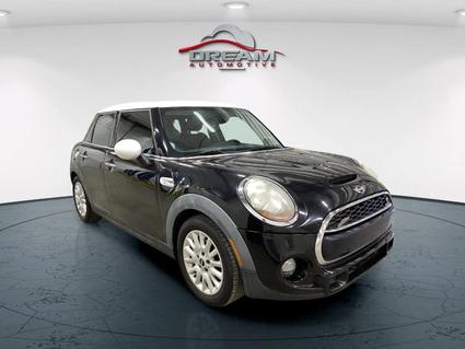 2015 MINI Hardtop Lawrence KS