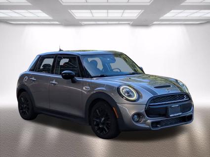 2021 MINI Hardtop Manchester CT