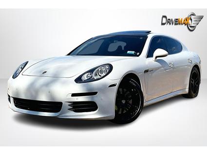2016 Porsche Panamera Southaven MS
