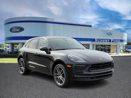 2022 Porsche Macan St. Louis MO