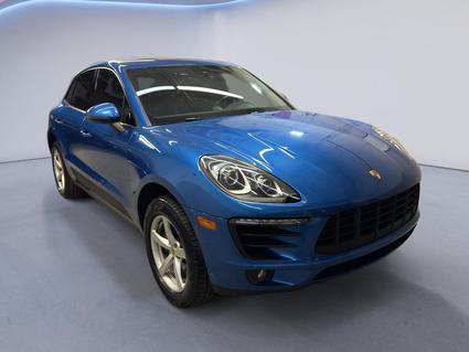2017 Porsche Macan Brunswick OH