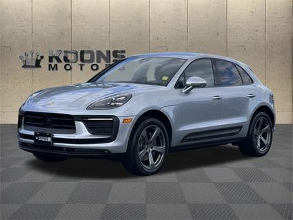 2024 Porsche Macan  