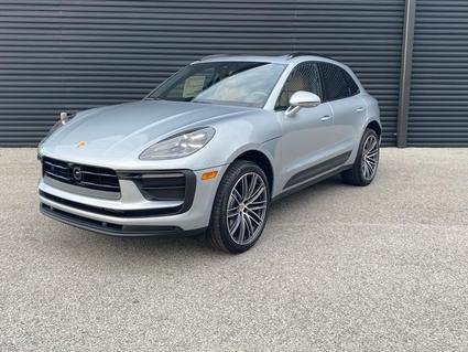 2025 Porsche Macan Columbia SC