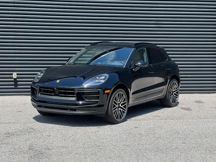 2025 Porsche Macan Columbia SC