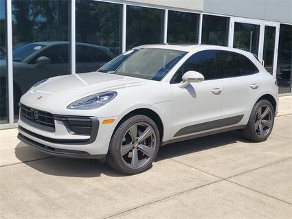2024 Porsche Macan Destin FL