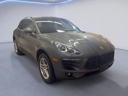 2017 Porsche Macan Brunswick OH