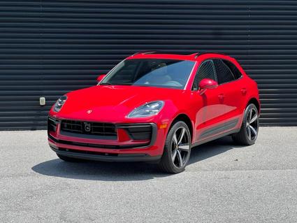 2025 Porsche Macan Columbia SC