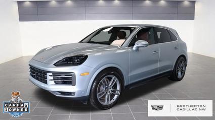 2024 Porsche Cayenne  