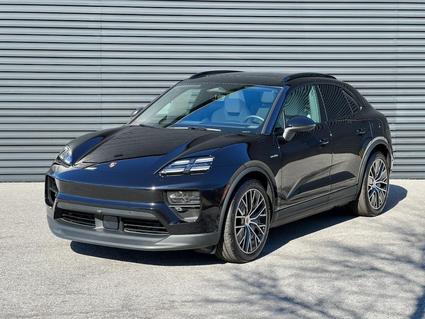 2024 Porsche Macan Columbia SC