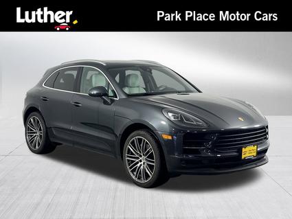 2020 Porsche Macan Rochester MN