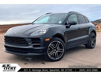 2021 Porsche Macan Spearfish SD