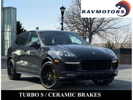 2016 Porsche Cayenne Burnsville MN