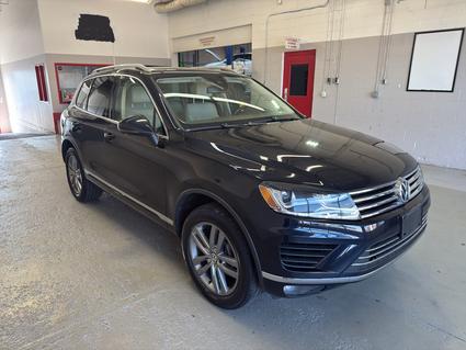 2016 Volkswagen Touareg Brunswick OH