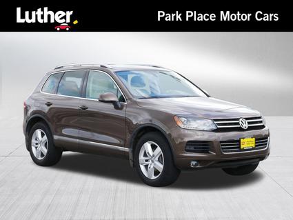 2012 Volkswagen Touareg Rochester MN
