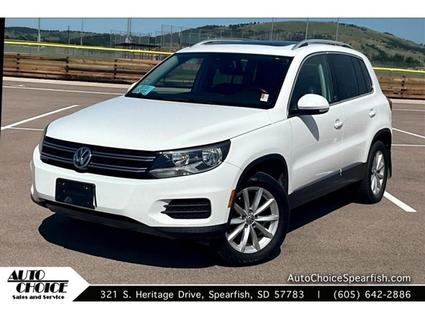2017 Volkswagen Tiguan Spearfish SD