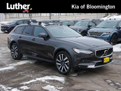 2022 Volvo V90 Cross Country Minneapolis MN