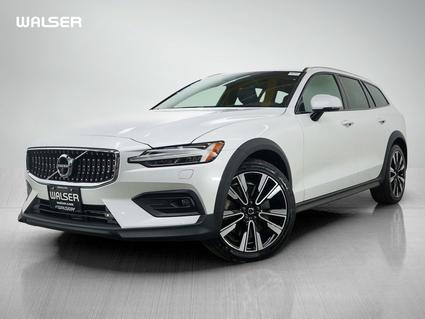 2020 Volvo V60 Cross Country South Saint Paul MN