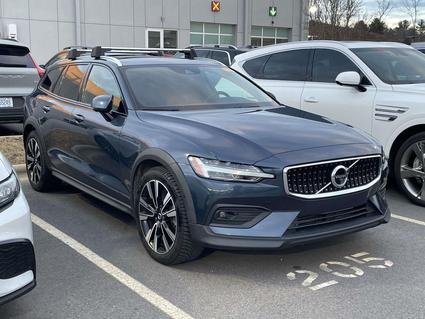 2021 Volvo V60 Cross Country Fletcher NC