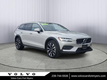 2022 Volvo V60 Cross Country Fort Myers FL