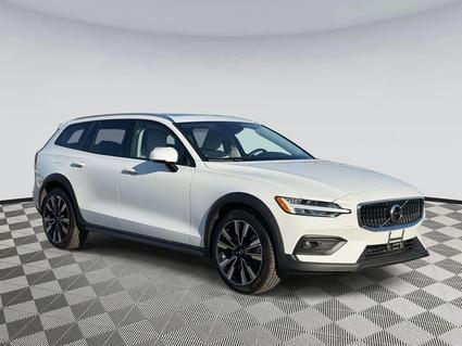 2021 Volvo V60 Cross Country Chantilly VA