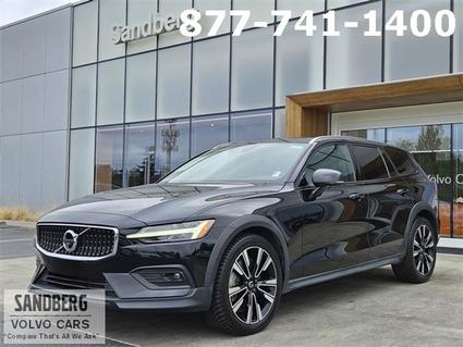 2021 Volvo V60 Cross Country Lynnwood WA