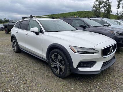 2020 Volvo V60 Cross Country Fletcher NC