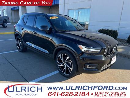 2021 Volvo XC40 Pella IA