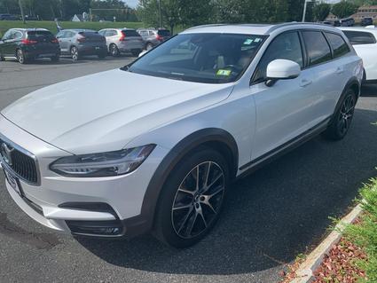 2020 Volvo V90 Cross Country Cliffton Park NY