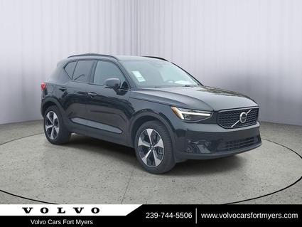 2026 Volvo XC40 Fort Myers FL
