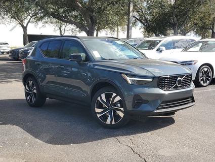 2026 Volvo XC40 Fort Myers FL