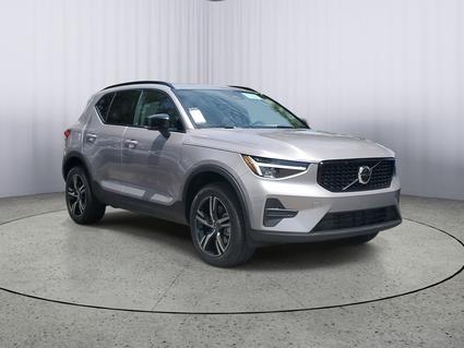 2026 Volvo XC40 Fort Myers FL