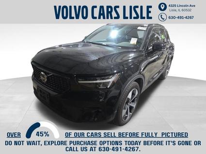 2025 Volvo XC40 Lisle IL