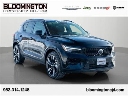 2025 Volvo XC40 Minneapolis MN