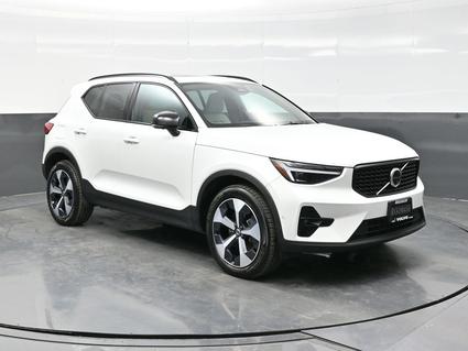2026 Volvo XC40 Denver CO