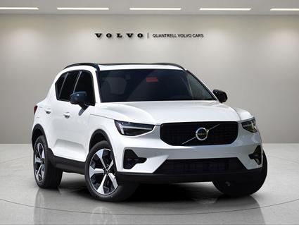 2025 Volvo XC40 Lexington KY