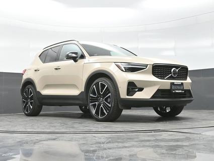 2025 Volvo XC40 Denver CO