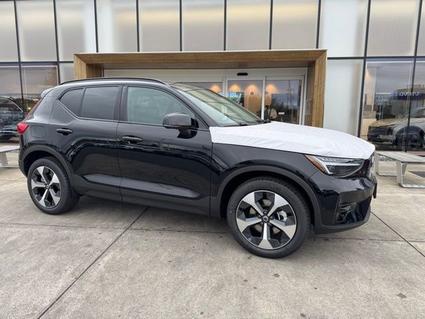 2026 Volvo XC40 Lynnwood WA