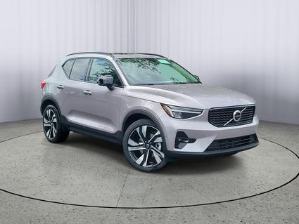 2026 Volvo XC40 Fort Myers FL