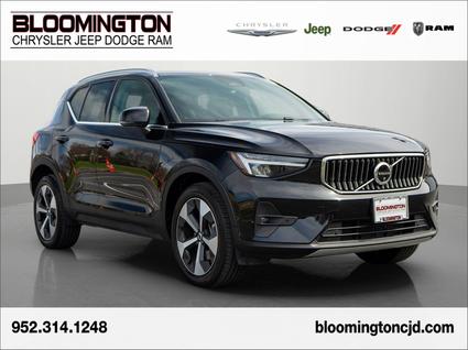 2025 Volvo XC40 Minneapolis MN