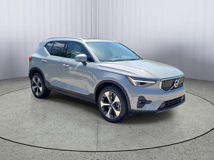 2025 Volvo XC40 Fort Myers FL