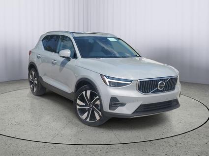 2025 Volvo XC40 Fort Myers FL
