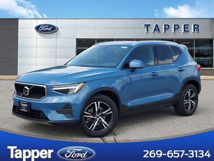 2023 Volvo XC40 Paw Paw MI
