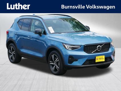 2024 Volvo XC40 Burnsville MN