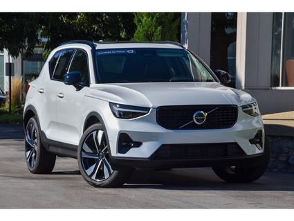 2025 Volvo XC40 Lexington KY