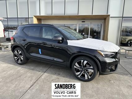 2026 Volvo XC40 Lynnwood WA