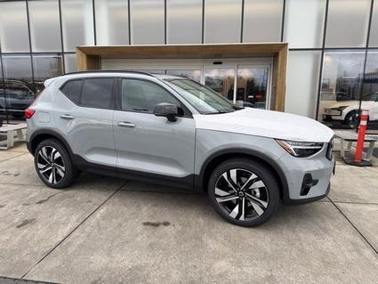 2026 Volvo XC40 Lynnwood WA
