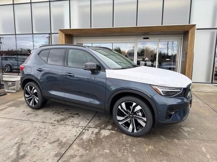 2026 Volvo XC40 Lynnwood WA